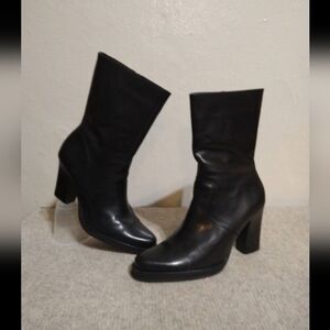 Elegant Black Women's Boots Mid-Calf Vintage Style Boots Sz 7.5 Block heels